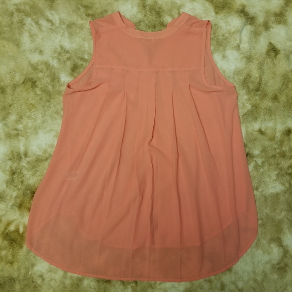 ๐ญDynamite button up sleeveless blouse - Picture 6 of 6